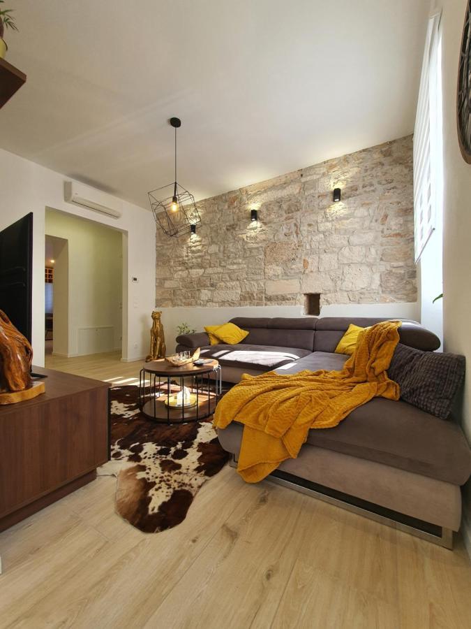 Connor Apartment Pula Luaran gambar